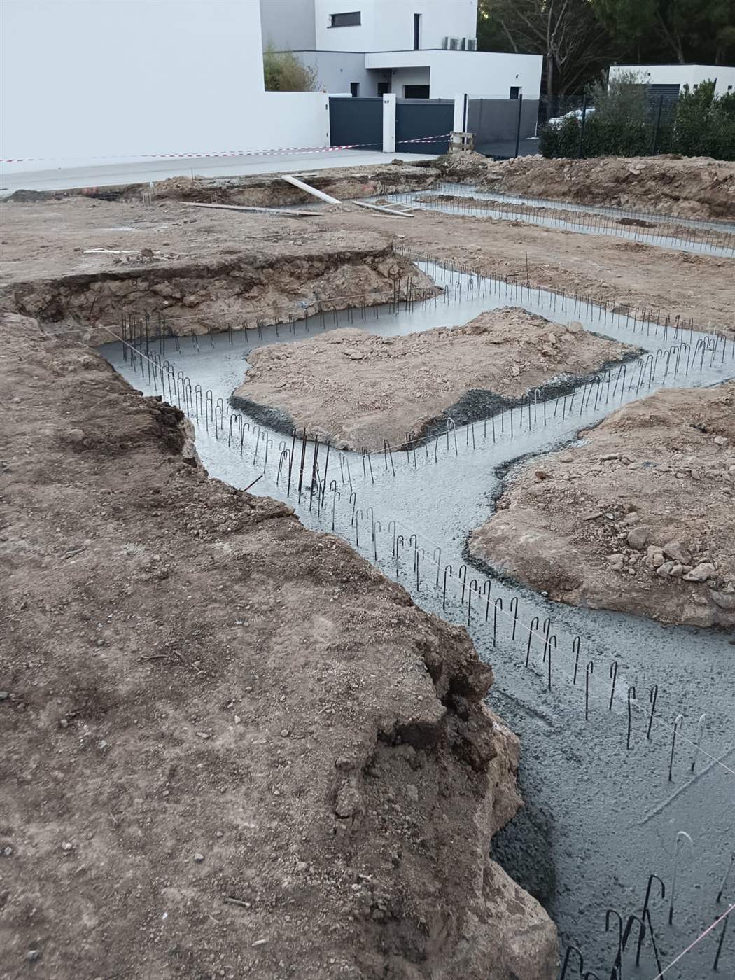 Construction villa contemporaine – DDK Construction – Agde – séjour lumineux