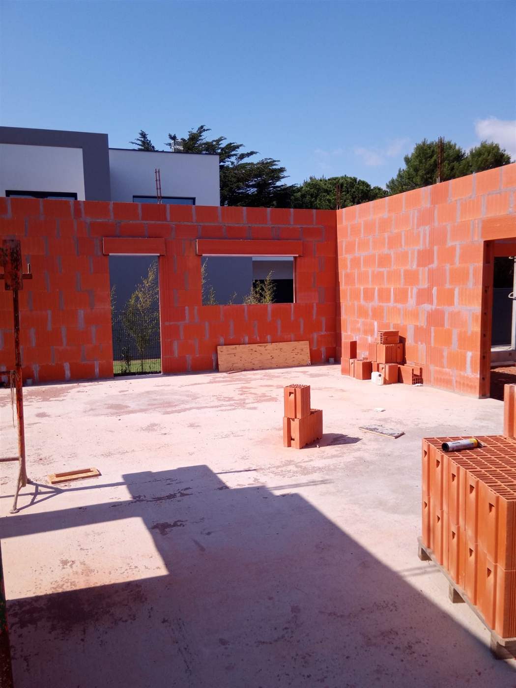 Construction villa contemporaine – DDK Construction – Agde – cuisine ouverte
