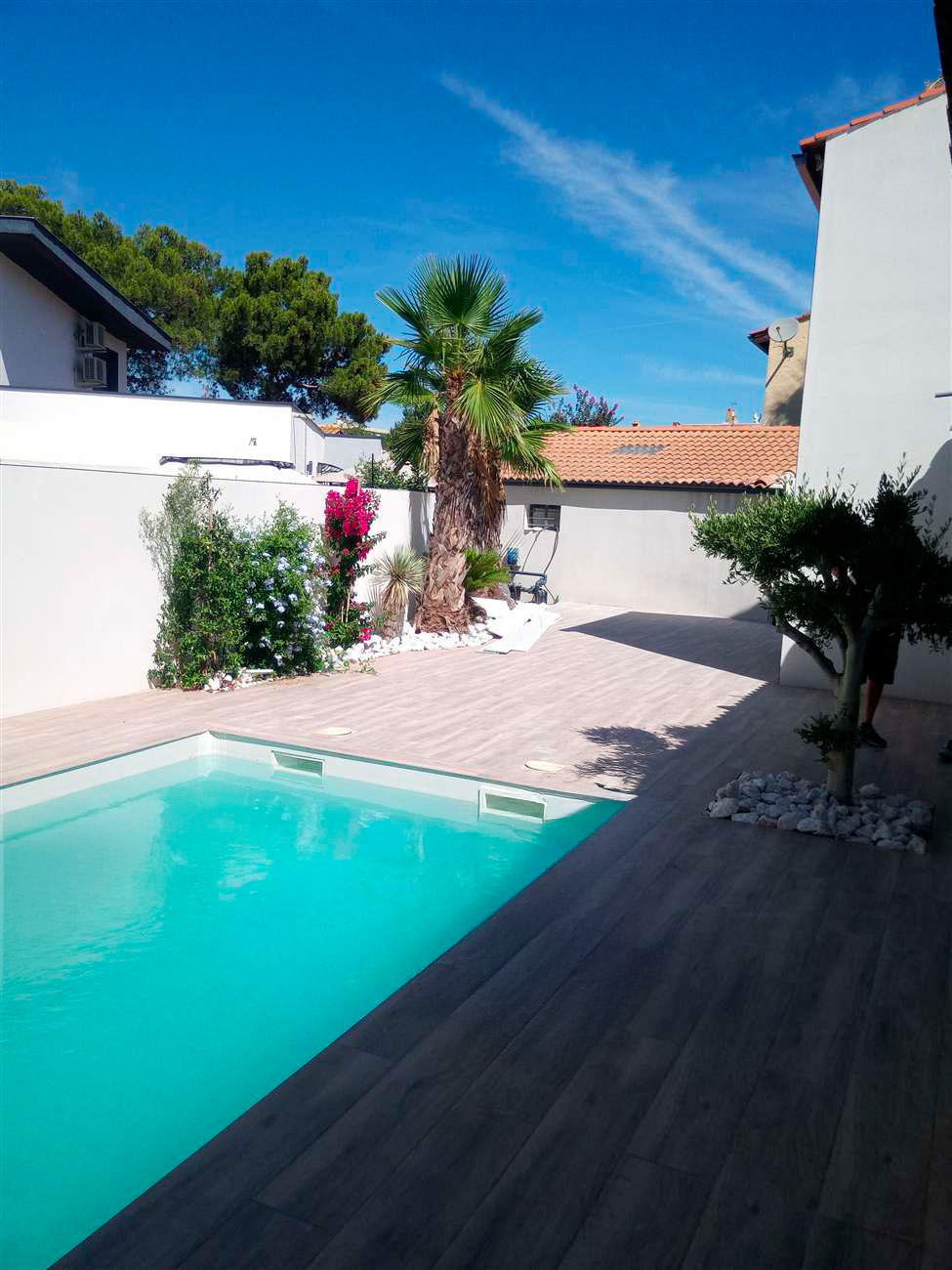 Rénovation complète villa – DDK Construction – Montpellier – terrasse bois